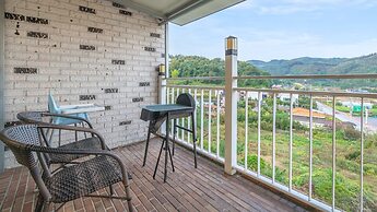 Gapyeong Ddel Poolvilla