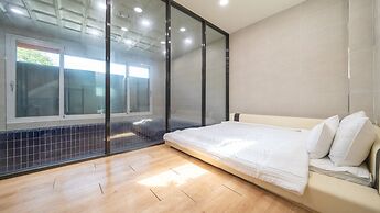 Gapyeong Ddel Poolvilla