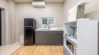 Gapyeong Ddel Poolvilla