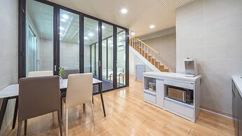 Gapyeong Ddel Poolvilla