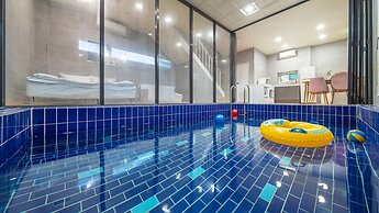 Gapyeong Ddel Poolvilla