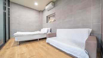 Gapyeong Ddel Poolvilla