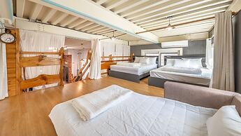 Gapyeong Ddel Poolvilla