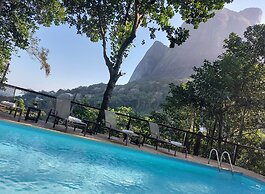 Pedra Bonita Flats