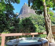 Pedra Bonita Flats