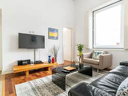 LV Premier Chiado CH8 Comfortable AC Elevator