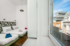 LV Premier Chiado CH3 Views Central AC Lift