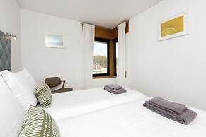 LV Premier MQ2 View AC Elevator Balcony Park