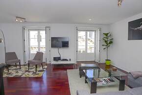 LV Premier Chiado CH2 Balcony Spacious Elevator