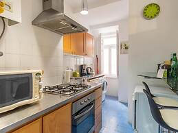 LV Premier Baixa CN1 AC Elevator Central Views