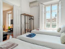 LV Premier Baixa CN1 AC Elevator Central Views