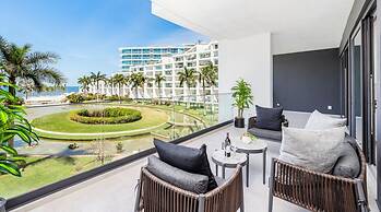 Condo Aria Ocean 306