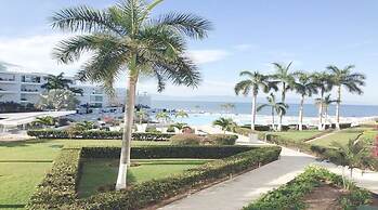 Condo Aria Ocean 306