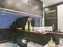 LV Premier P Real PI1 Central River Views Terrace