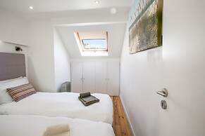 LV Premier P Real PI1 Central River Views Terrace