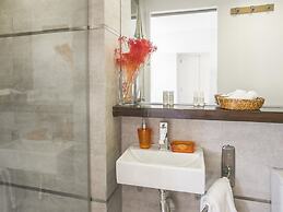 LV Premier P Real PI1 Central River Views Terrace