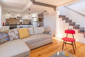 LV Premier P Real PI1 Central River Views Terrace