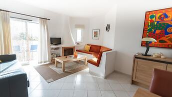 Amazing 2-bedroom Appartment With big Terrace!