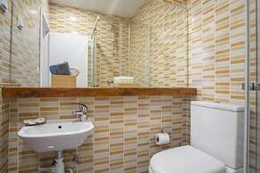 LV Premier Chiado CH5 AC Elevator Central