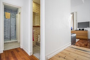 LV Premier Chiado CH5 AC Elevator Central