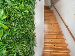 LV Premier Baixa FI Central Balcony Space AC