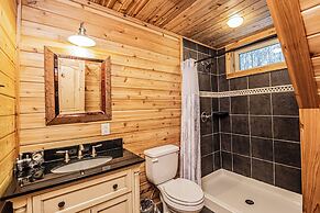 Big Log Lodge by Taylor Made Deep Creek