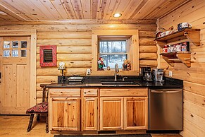 Big Log Lodge by Taylor Made Deep Creek