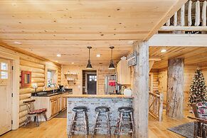 Big Log Lodge by Taylor Made Deep Creek