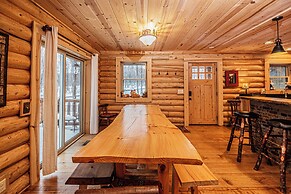 Big Log Lodge by Taylor Made Deep Creek