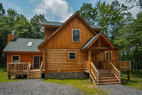 Big Log Lodge by Taylor Made Deep Creek