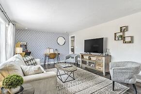 5BD Dog Friendly Family Getaway Near Downtown!