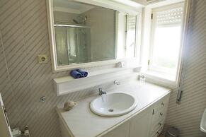 Lvpremier GR1 Beachfront Heated Pool spa Games
