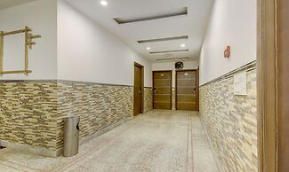 Treebo The Kings Plaza