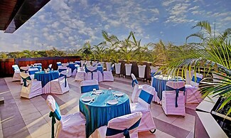 Treebo Grand Euro Pipliyahana Square