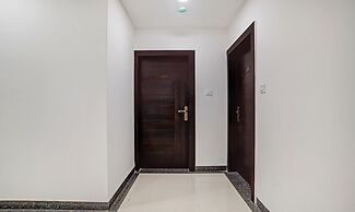 Treebo Grand Euro Pipliyahana Square