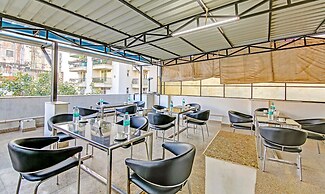 Treebo Sai Village Gold Souk - Sec 43