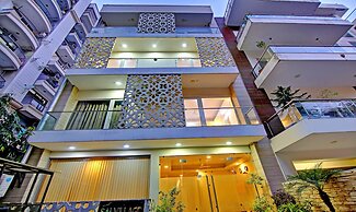 Treebo Sai Village Gold Souk - Sec 43