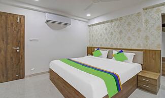 Treebo Chandraprasth Residency