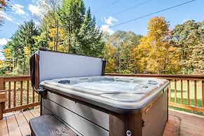 Cabin at Slope's Edge