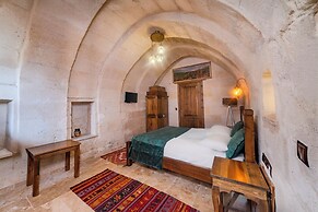 Zula Cave House
