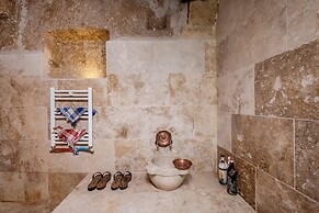 Zula Cave House