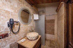 Zula Cave House