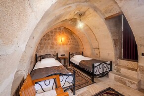 Zula Cave House