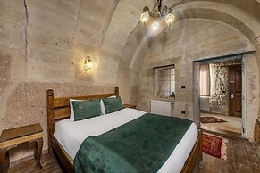 Zula Cave House