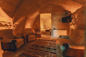 Zula Cave House