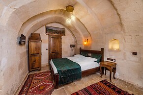 Zula Cave House