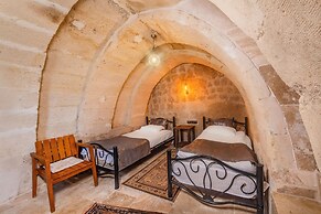 Zula Cave House