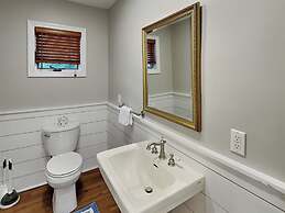 Captain's Cabin by Taylor Made Deep Creek
