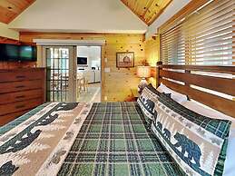 Captain's Cabin by Taylor Made Deep Creek