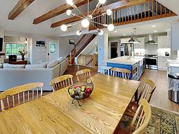 Captain's Cabin by Taylor Made Deep Creek